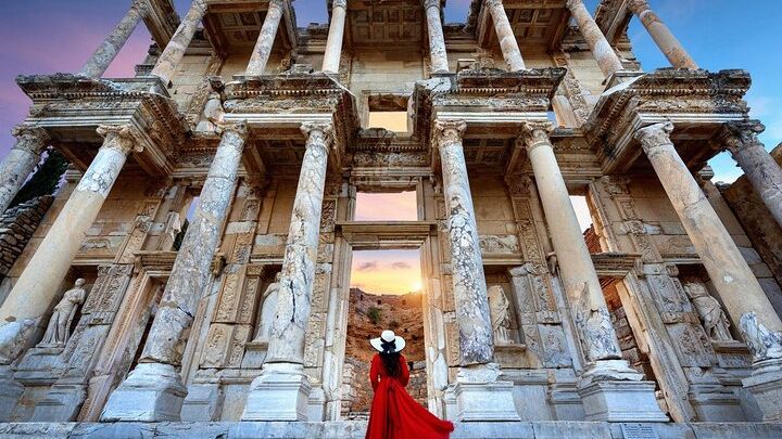 Ephesus Guided Tour with Lunch and Box Breakfast
