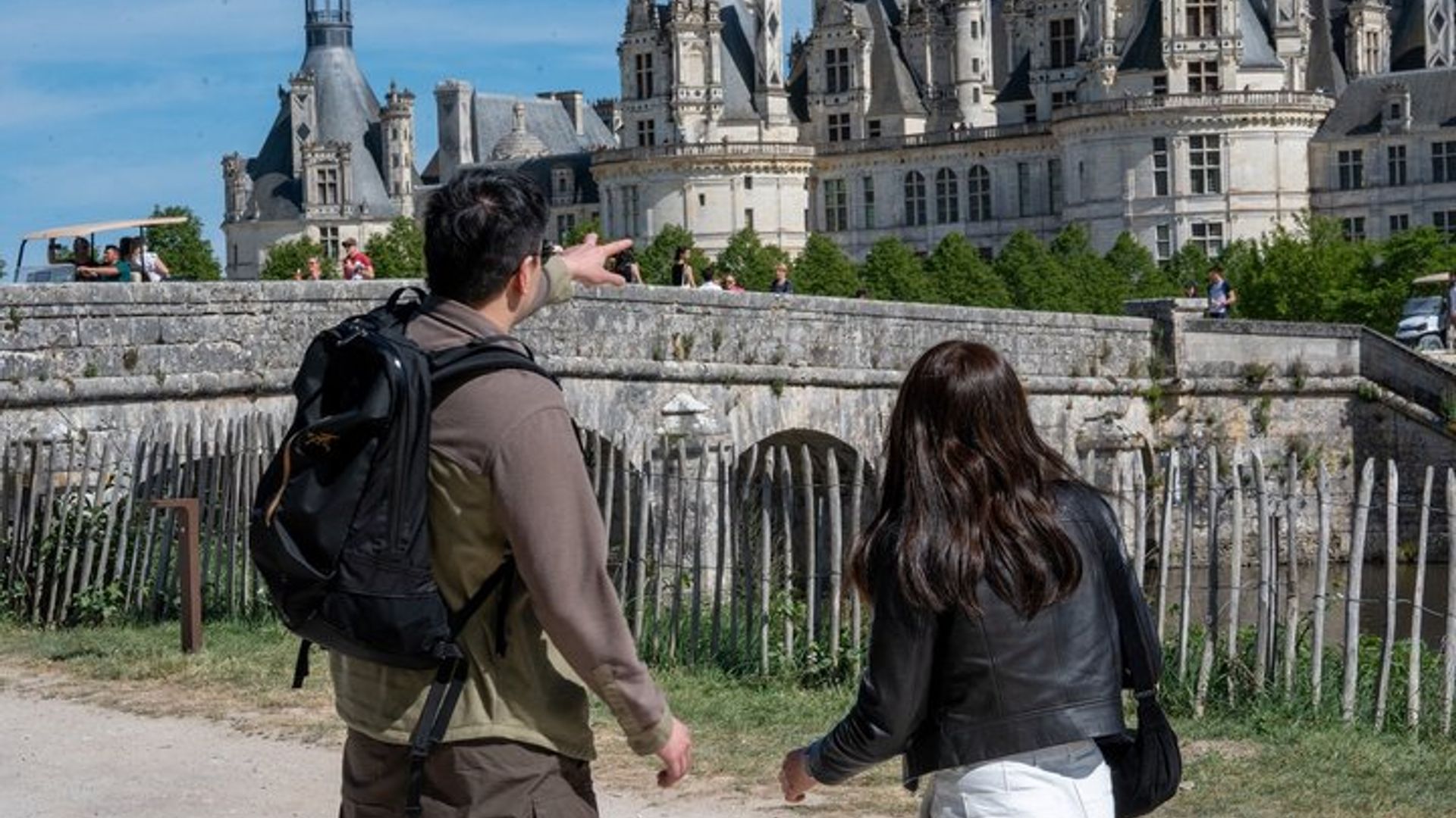 Excursion d'une journée de dégustation de vins et châteaux de la Loire au départ de Paris