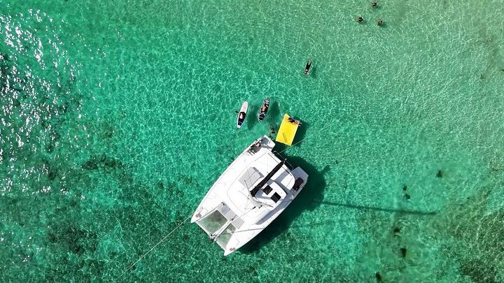4 Hour Catamaran Experience in a Private 42' Lagoon
