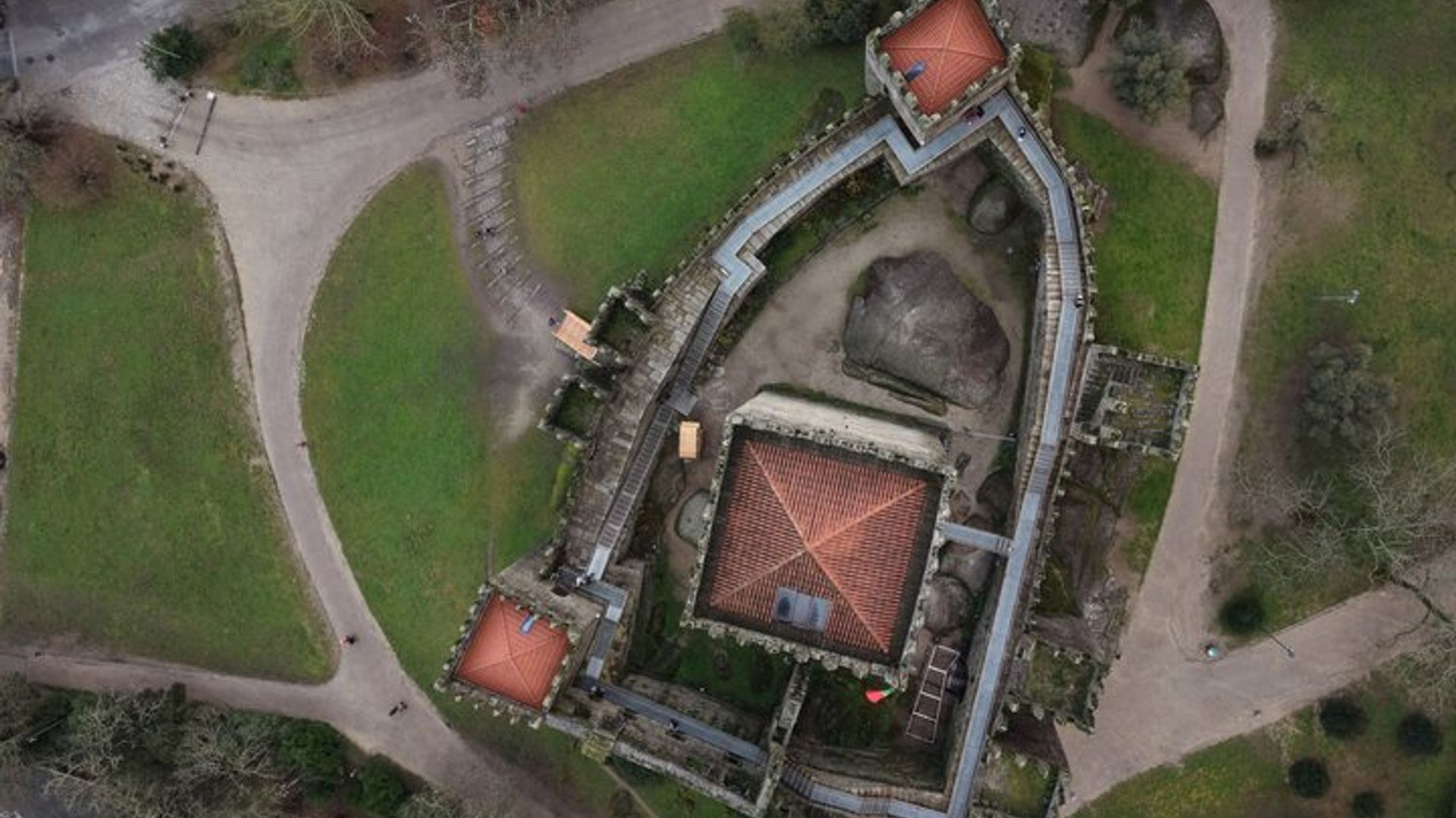 Guimaraes Castle Entry Ticket