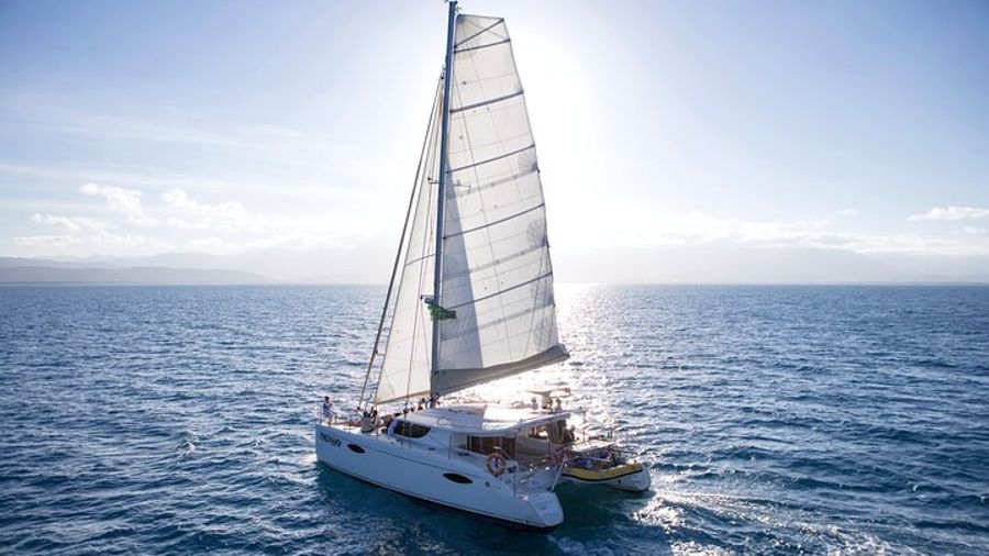 Port Douglas: Small-Group Sunset Sailing With Refreshments