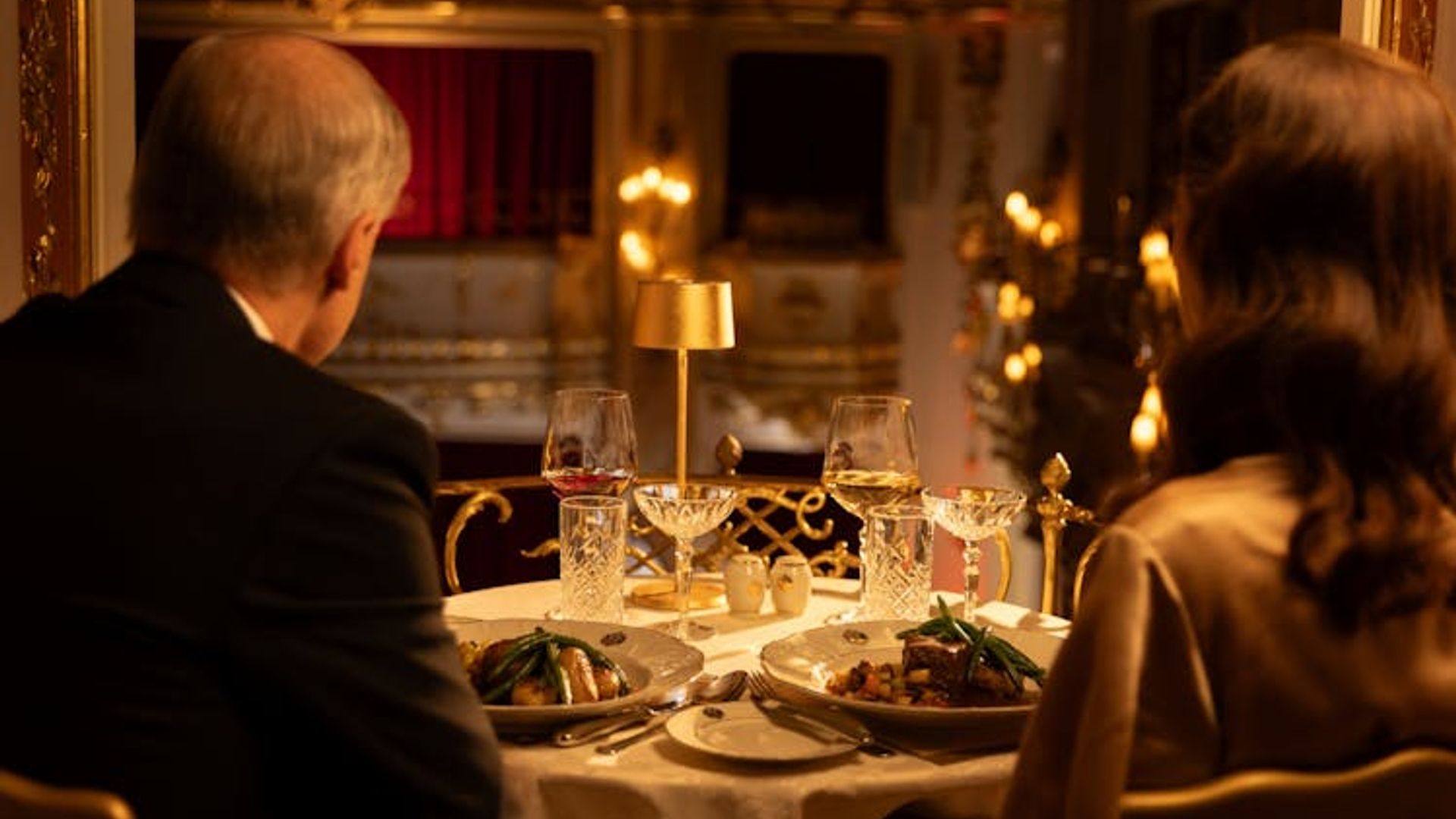 Mozart concert experience with dinner and audio guide in Prague