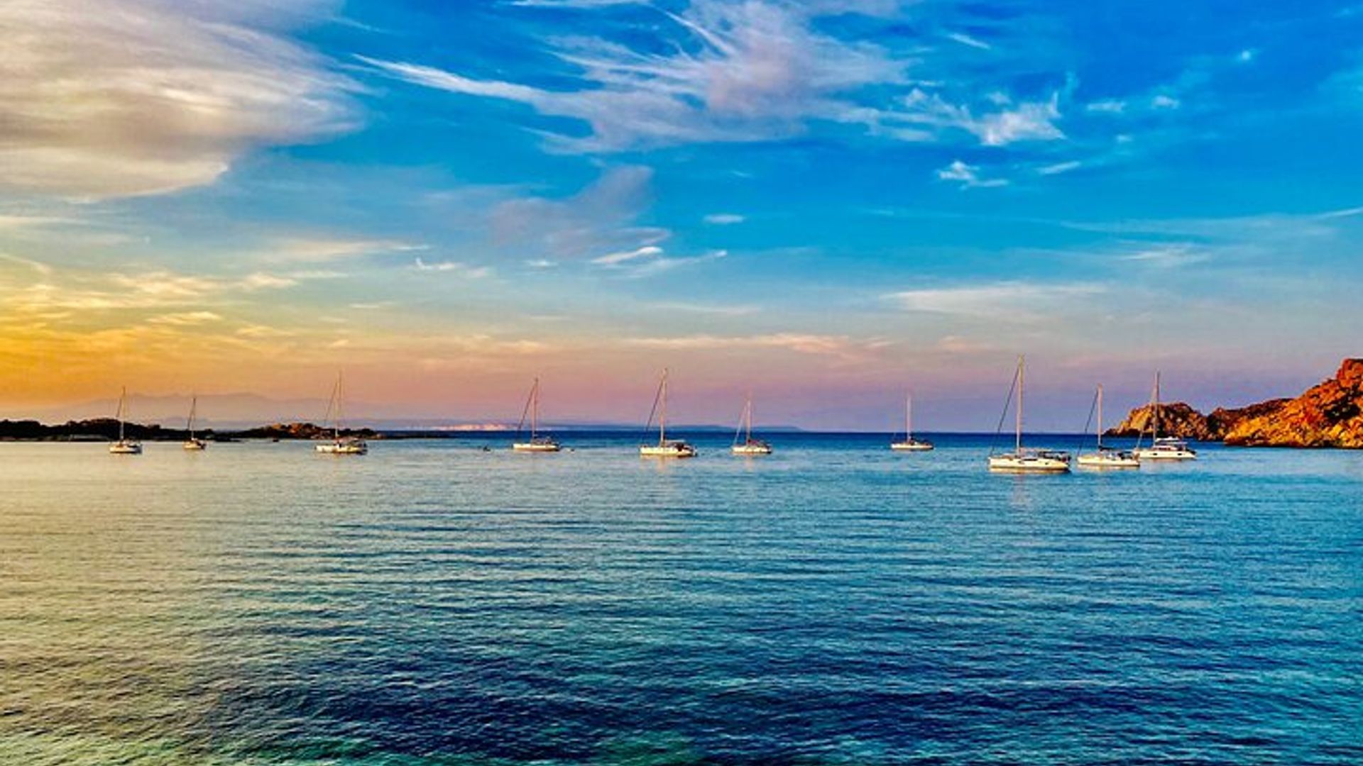 Sailing Cruise in Maddalena Archipelago from Maddalena