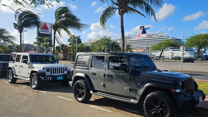 Aruba Jeep Wrangler All-Day Rental
