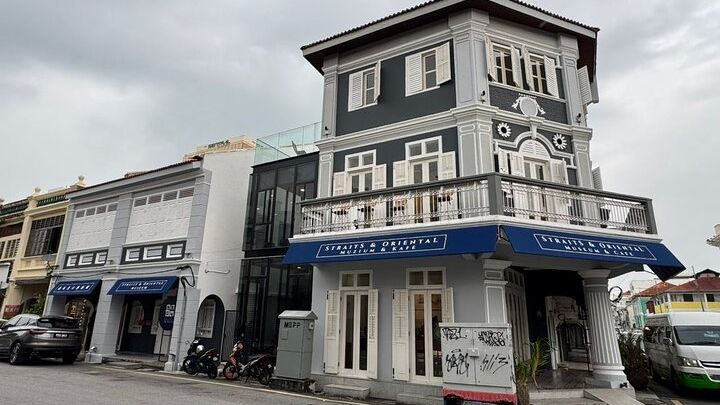 Penang: Straits and Oriental Museum Ticket and Tour