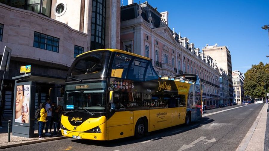 Lisbon Hop-On Hop-Off Bus and Tram Tour with River Cruise