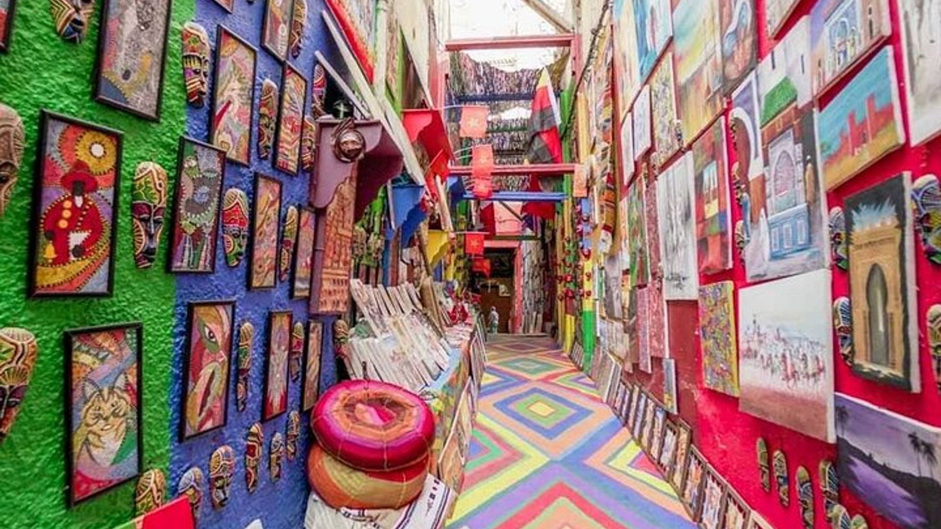 Fez Medina Walking Tour With Private Guide And Transfers