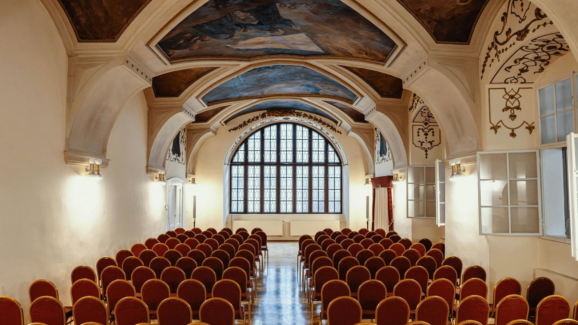 Prague Castle and Hall of John of Luxembourg tickets with audio guide