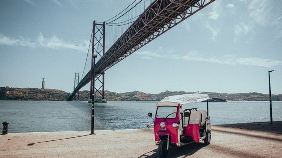 Lisbon Private Half-Day Guided Tuk-Tuk Tour With Pickup