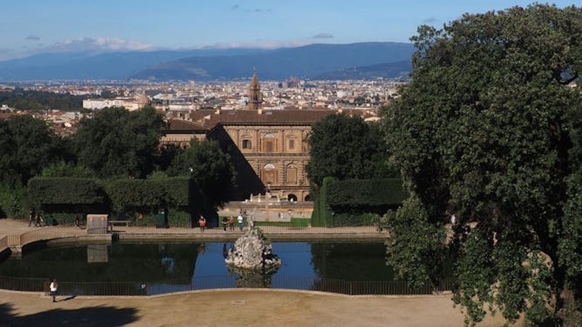 Pitti Palace and Boboli Gardens entrance ticket with eBooks