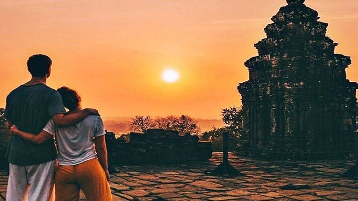 Angkor Wat Private Day-Long Tour with Sunset