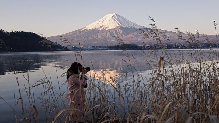 Tokyo: Mt. Fuji, Lake Kawaguchi Private Day Trip With Pickup