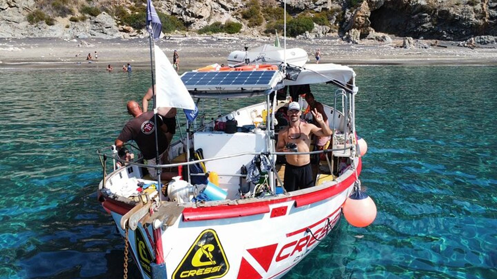 Tour en barco de aventura por la isla de Elba para grupos pequeños y cena al atardecer