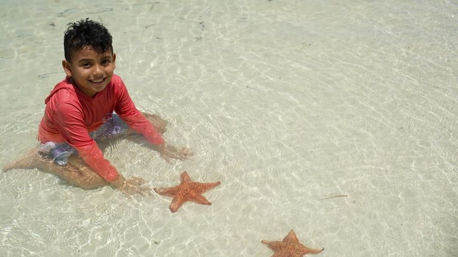 Fun Family 3 stops StingrayCity Adventure