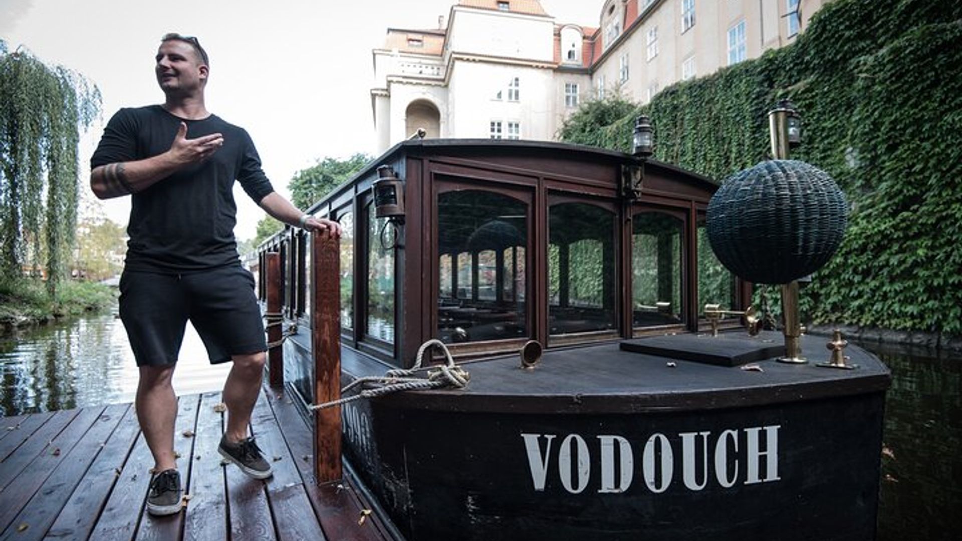 Prague Charles Bridge and River Cruise Guided Walk Group Tour