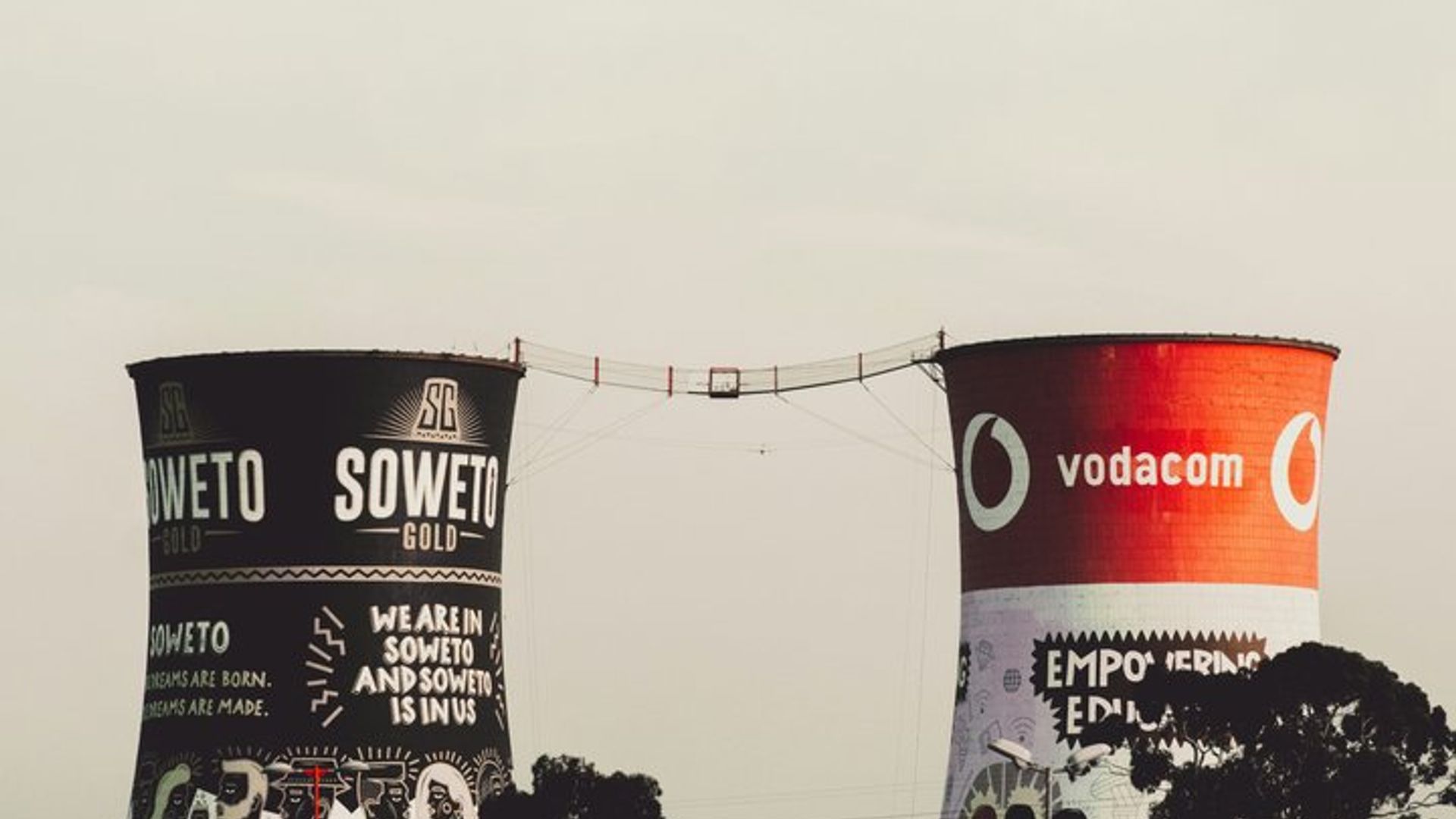 Urugendo ndangamurage rwa Soweto na Apartheid kuva Johannesburg