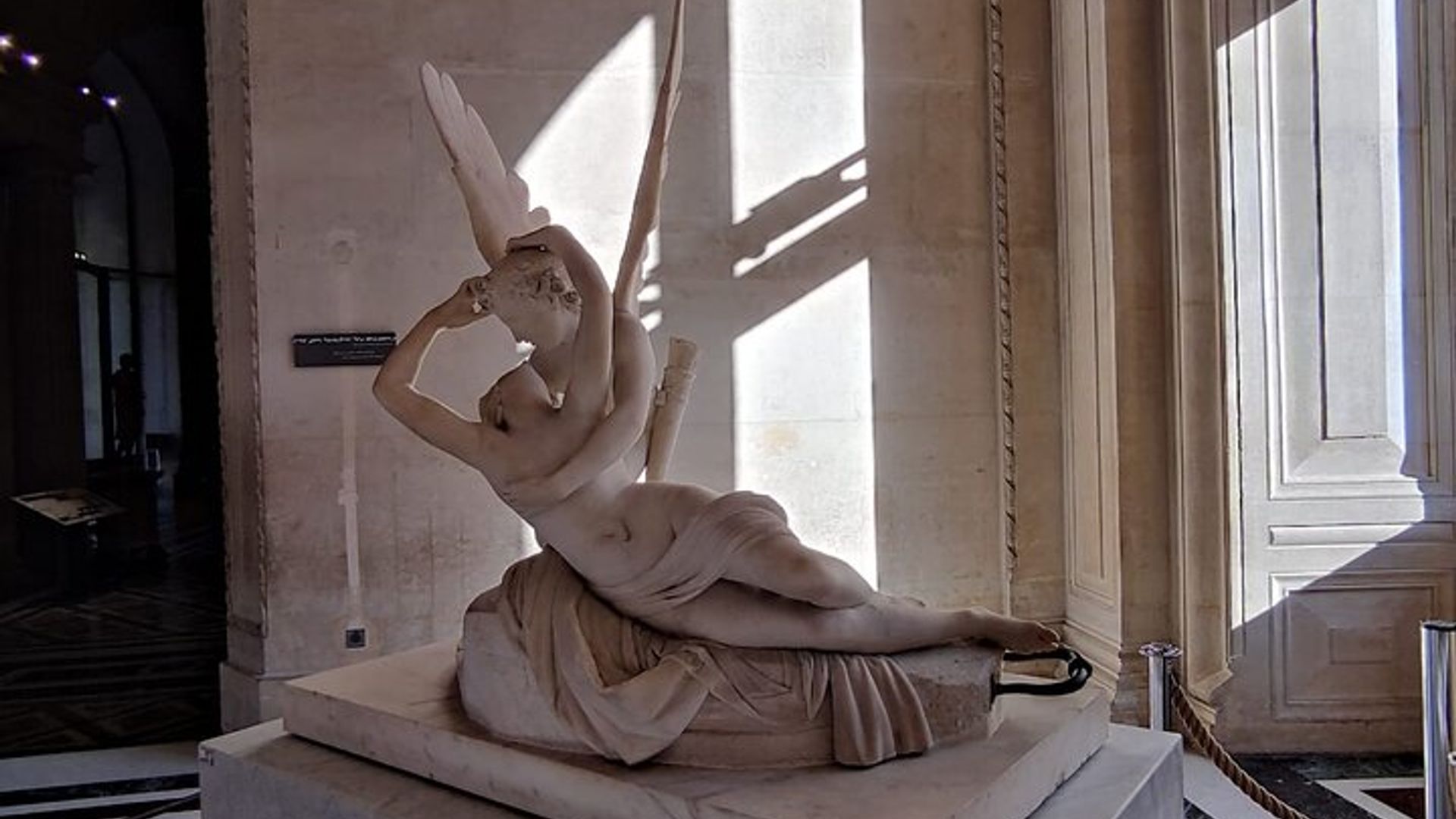 Louvre Highlights Tour for Kids Ticket Included