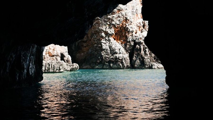 Blue cave, Mamula island, Submarine tunnels and Our lady of the Rocks (3h)