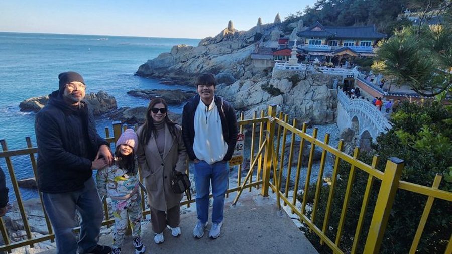 Busan Private Tour in English or Chinese with Pickup