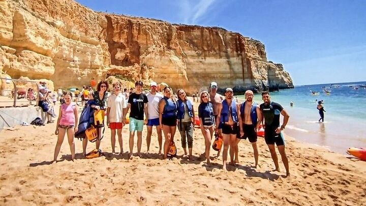 Kayak Tour with local guide in Benagil