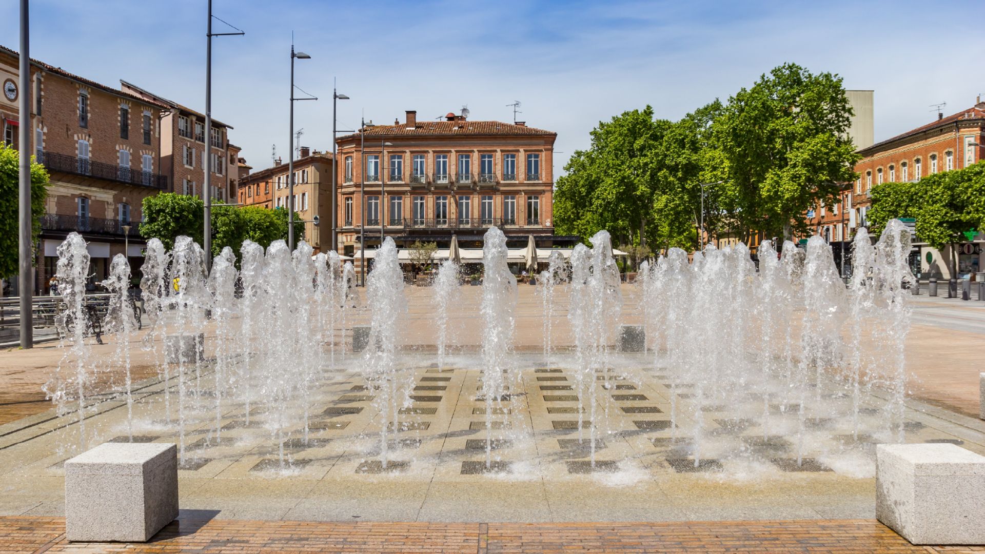 Albi: Audio guided walking tour (1h40 - 26 audio comments)