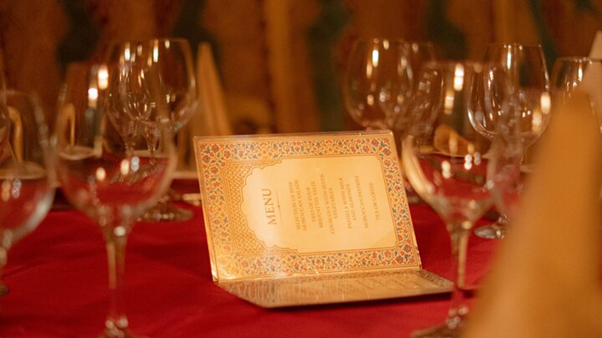 Fantasia Dinner Show Chems Ayour – Transfers von Agadir/Taghazout