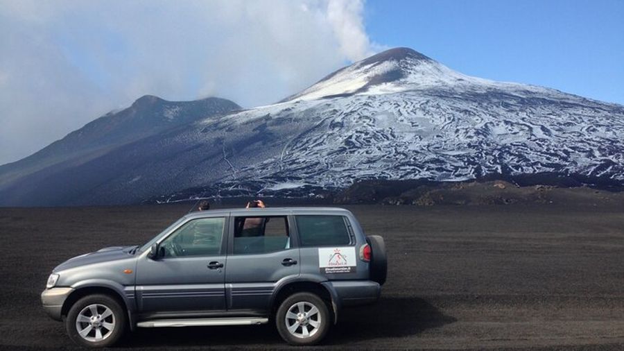 Mount Etna Jeep Tour with Lava Tube Visit