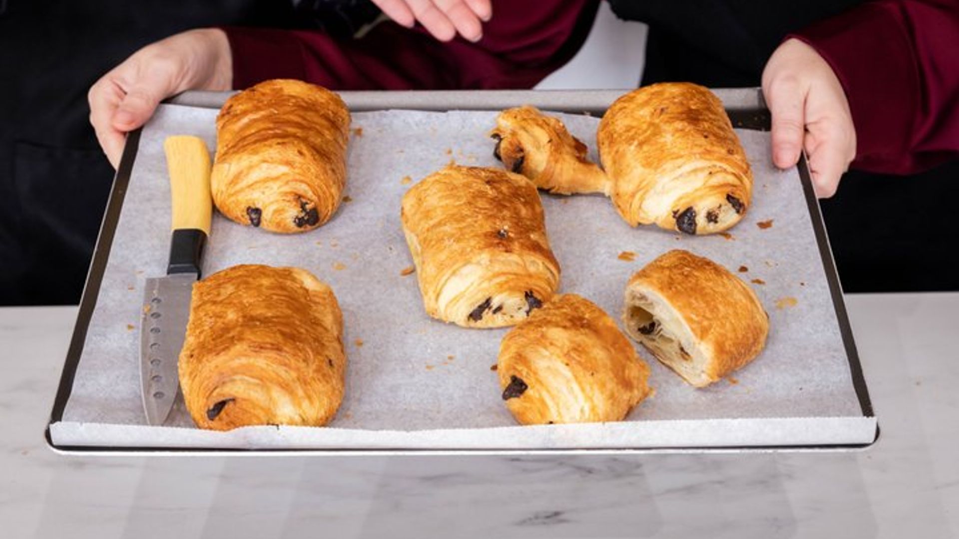 Make French croissants like a chef