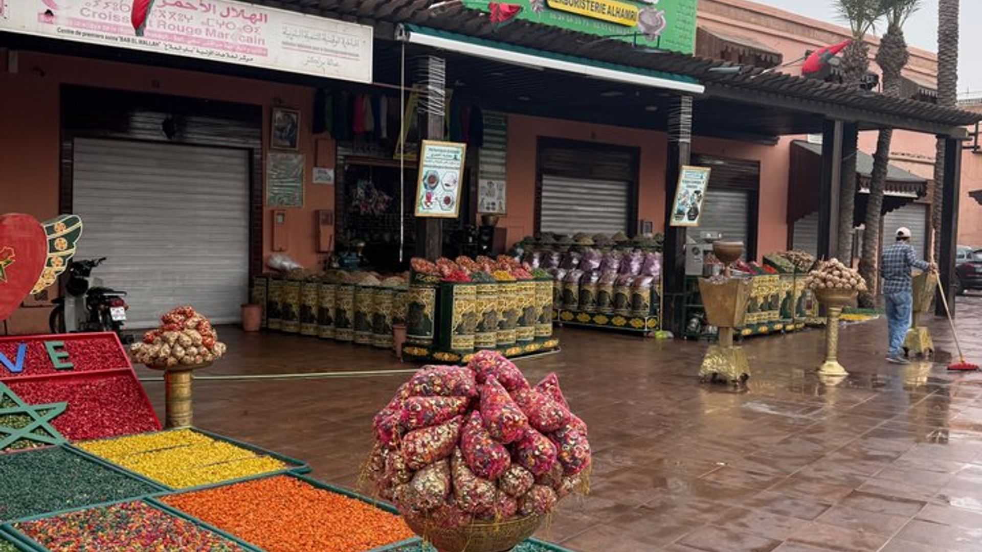 Marrakech Shopping Tour Carpet & Argan