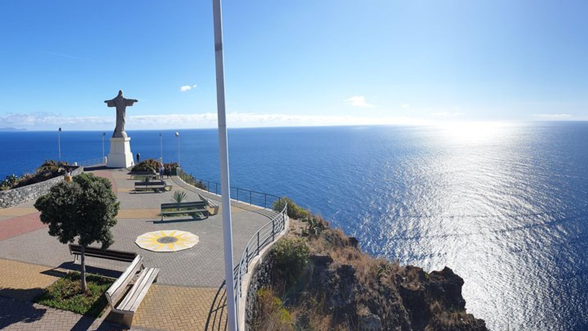 Recorrido en tuk-tuk por el Cristo Rey y el casco antiguo