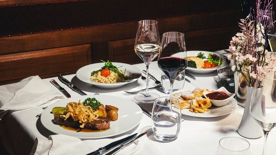 Vienna : Strauss Dinner Show Admission