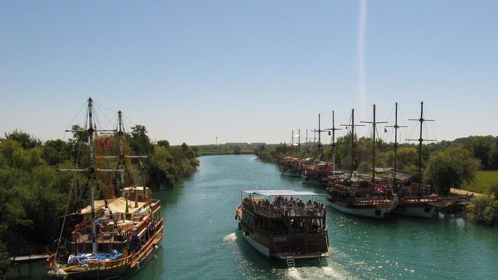 Antalya: Manavgat River Cruise, Waterfalls and Market Tour