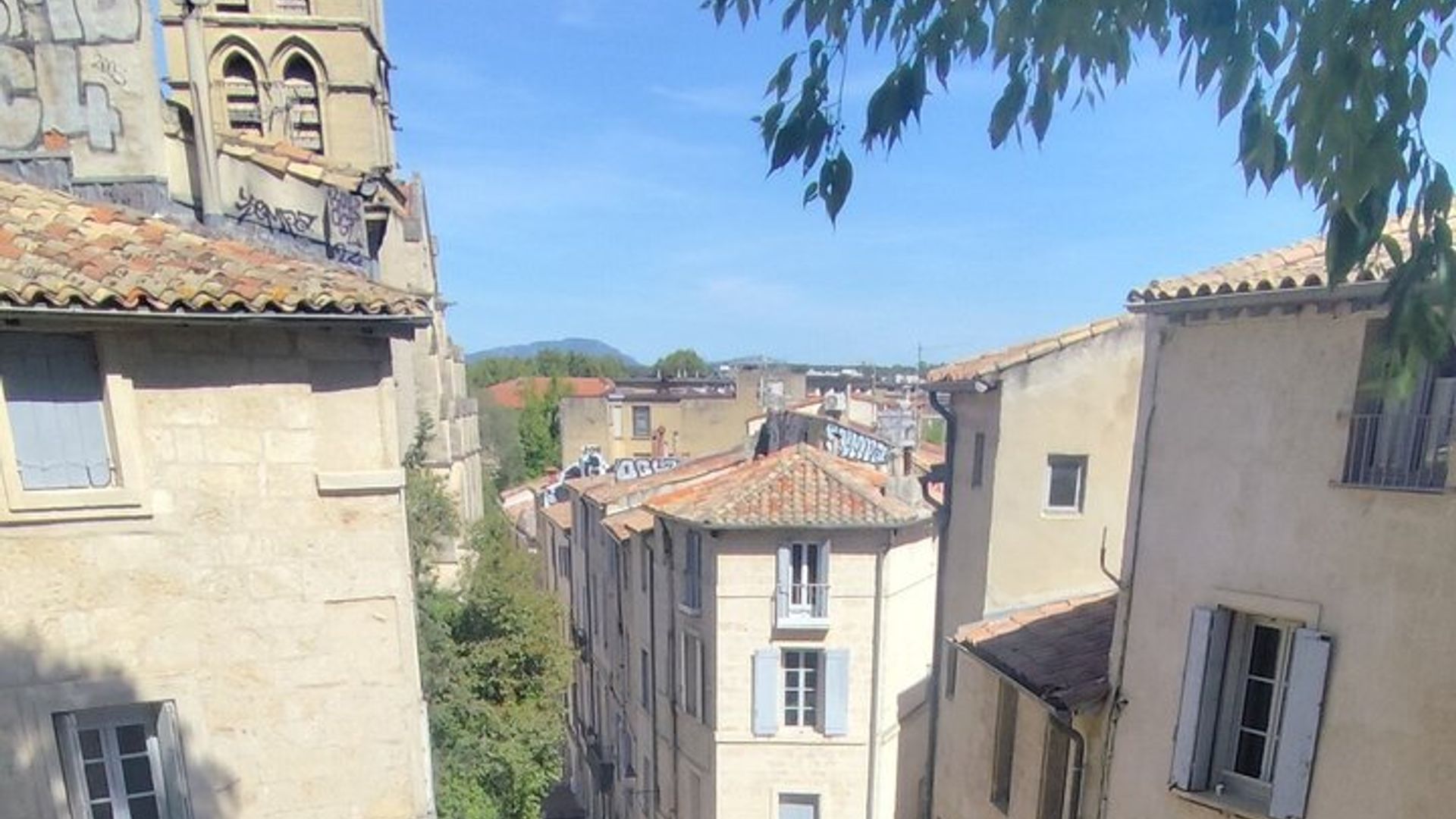 Visita guiada a Montpellier en bicitaxi