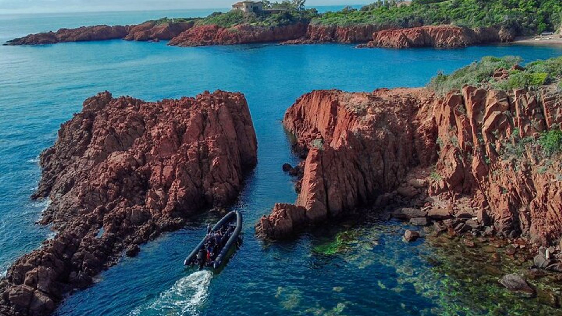 Cannes : Excursion en bateau en petit groupe de l'Estérel