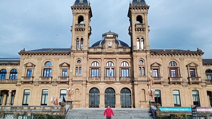 San Sebastian History & Highlights Walking Tour | Small Group