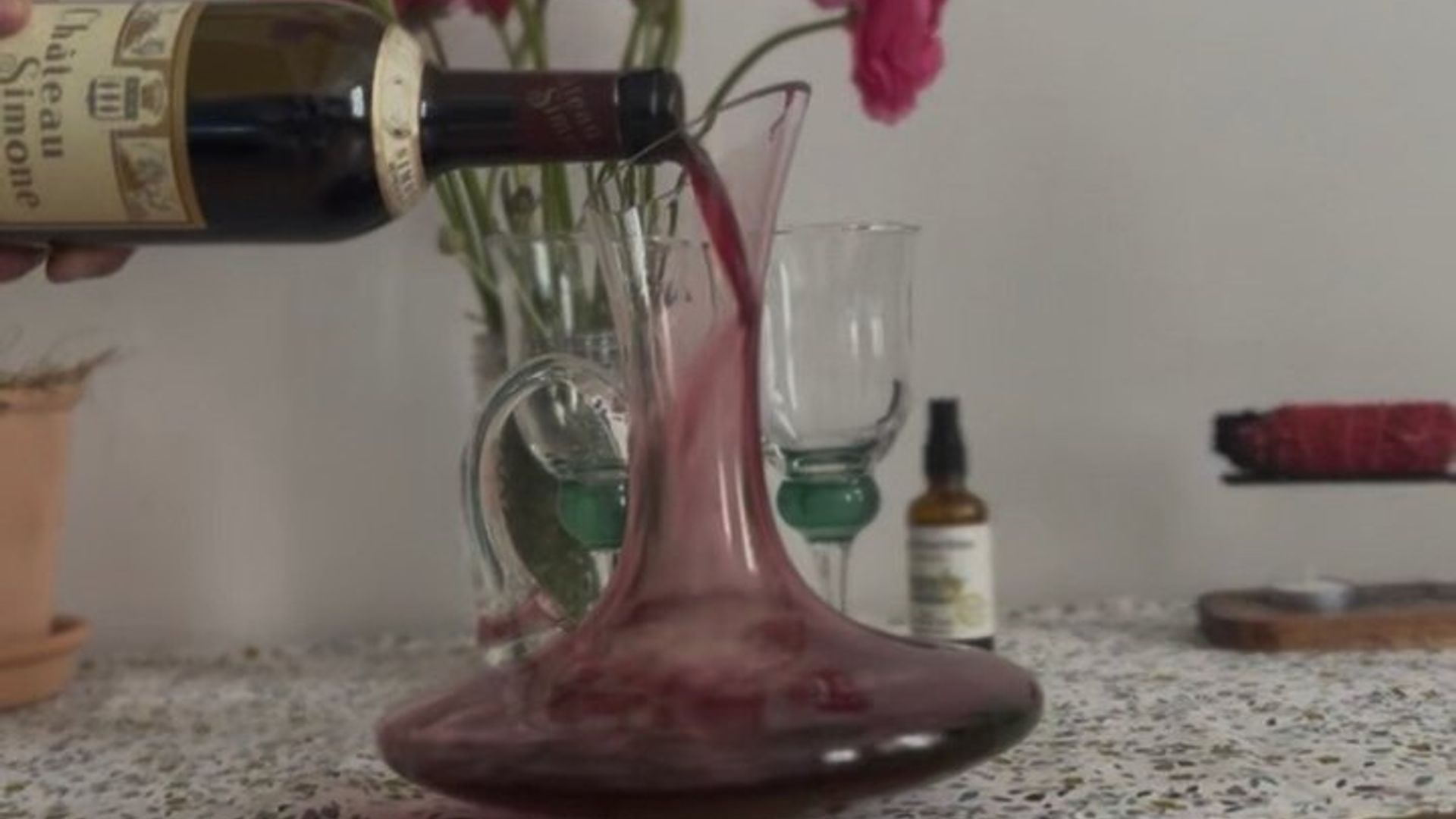 Hidden Aix: Exclusive Rosé Tasting, Food & History Experience