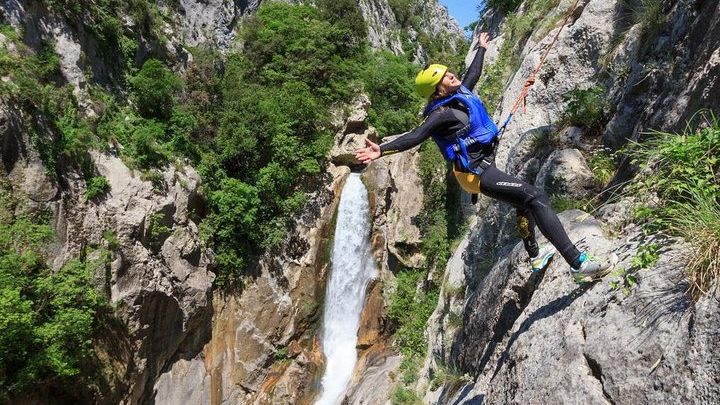 Cetina River Extreme Canyoning Adventure from Split or Zadvarje