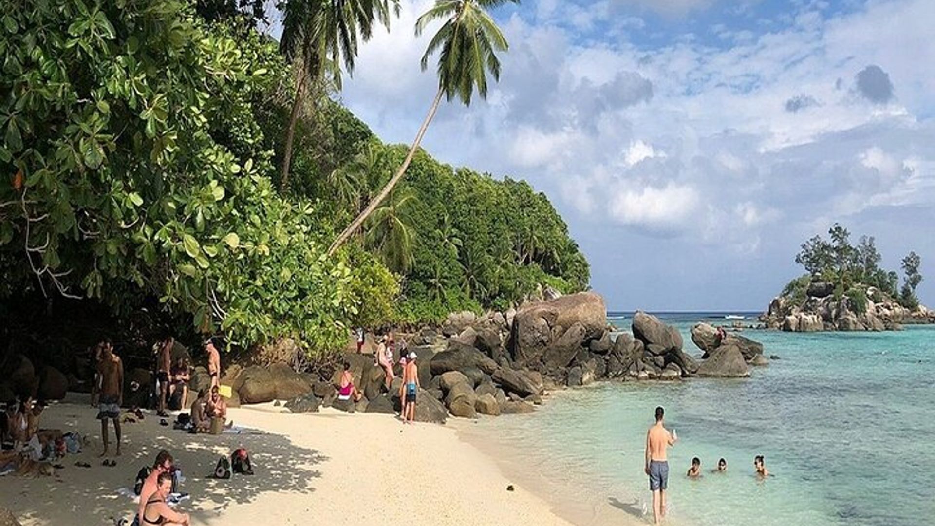 Private Mahe Island Half-Day Tour with Pick up