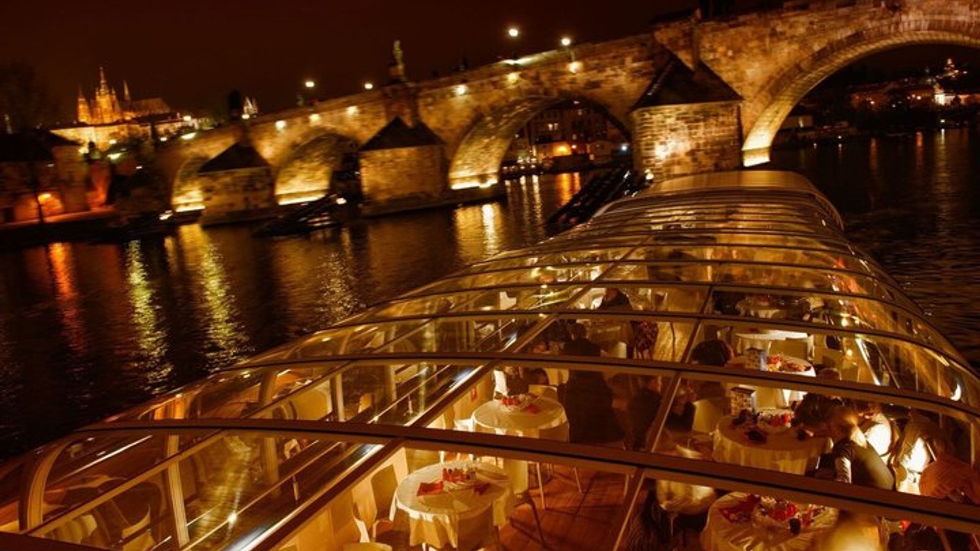Prague Vltava River Evening Buffet Dinner Cruise, Live Music