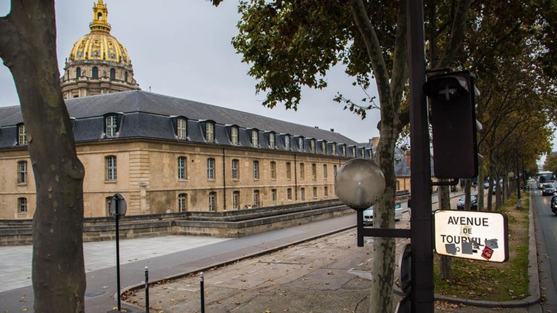 Paris Invalides and Napoleon Tomb Private Skip the Line Tour