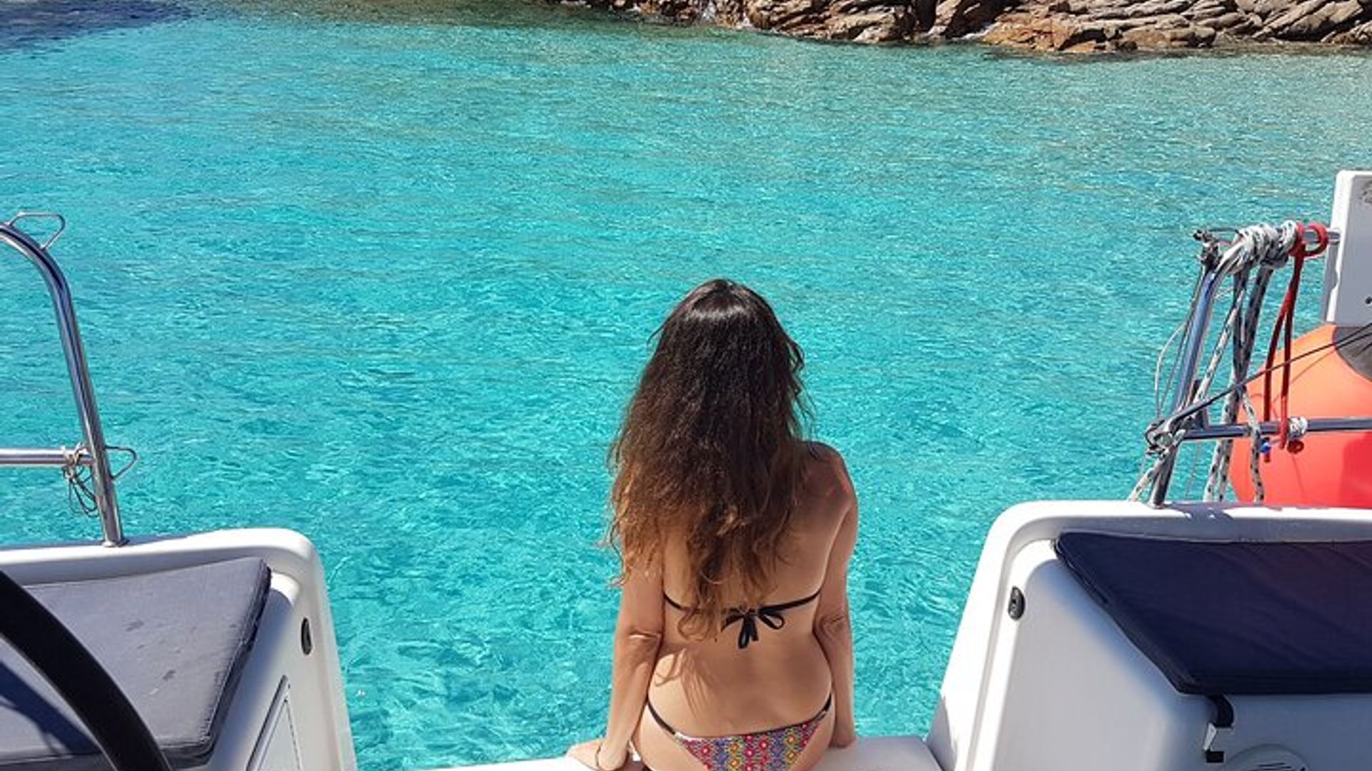 Voilier de Porto San Paolo (S.Teodoro-Olbia) à Tavolara, Molara