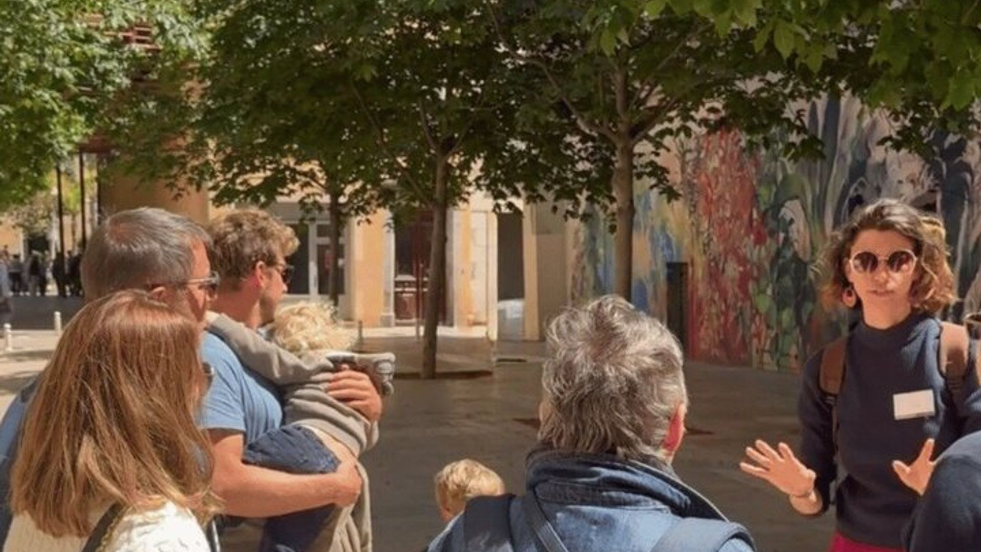 Eine ungewöhnliche Tour durch das alte Toulon: Geheimnisse und Anekdoten