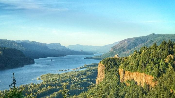 Columbia River Gorge Waterfalls Hike and Bike Tour