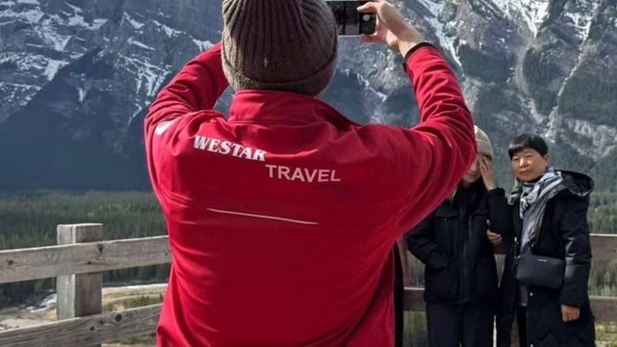 Banff Full-Day Discovery Tour from Calgary, Canmore, or Banff