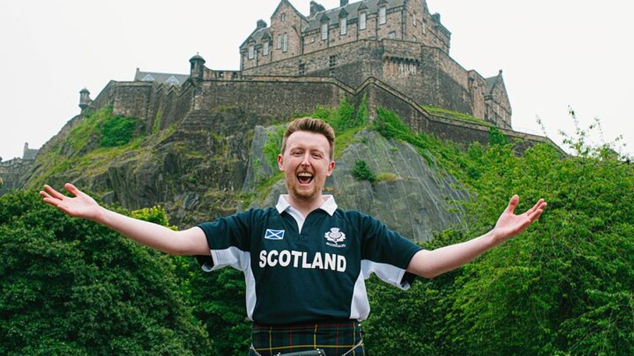 Edinburgh Castle Tickets and Tour with Kilt-Wearing Local