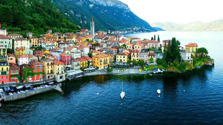 Lake Como and Valtellina Valley Small-Group Tour from Milan
