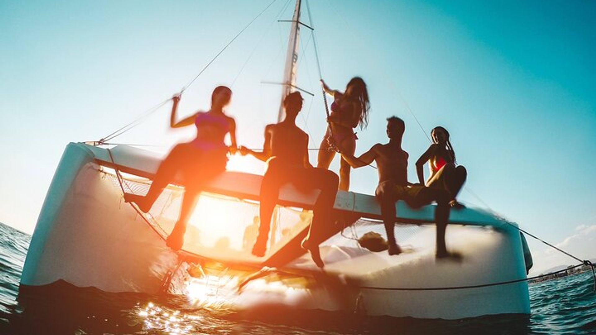 Mauritius Sunset Catamaran Cruise – Open Bar & Snacks