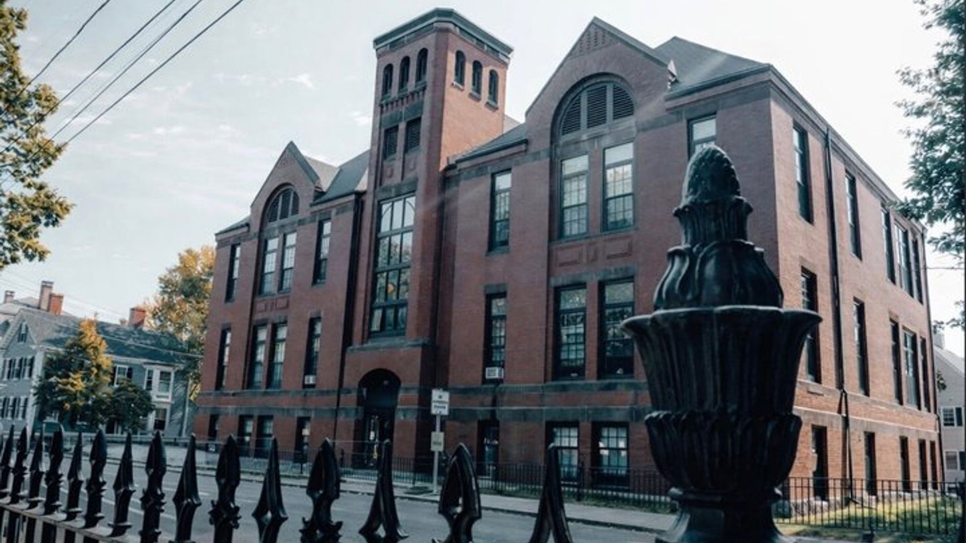 Recorrido por los lugares de rodaje de la película Salem Hocus Pocus