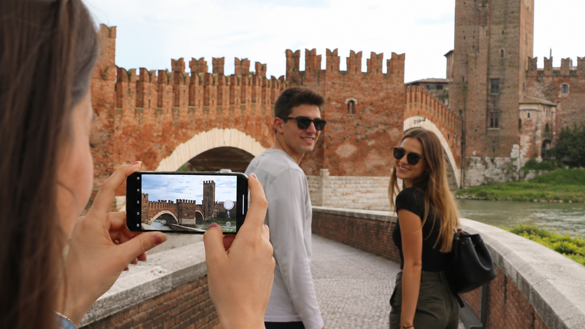 Secrets of Verona Self-Guided Scavenger Hunt & Walking Tour