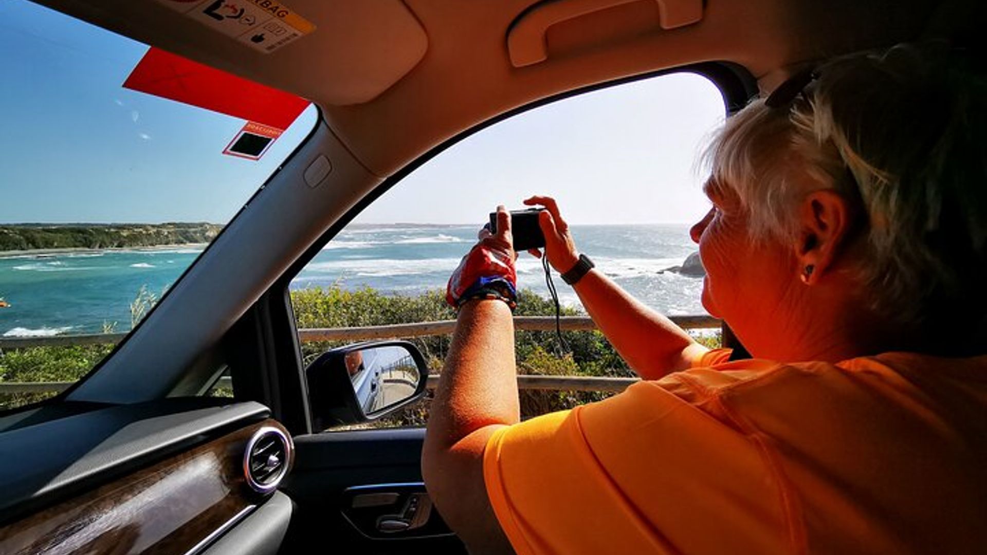 Algarve to Lisbon private transfer with Stops